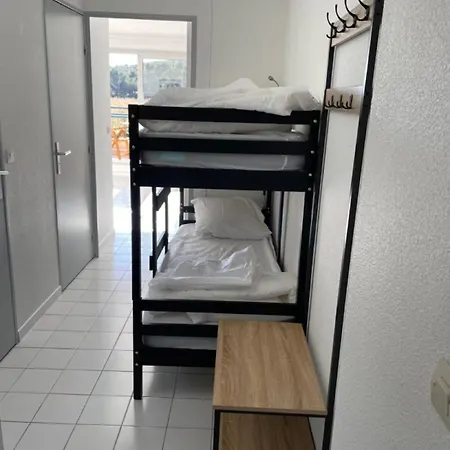 דירה Domaine D'azur - Renovated 1br With Terrace Pool & Garage לה לבאנדו