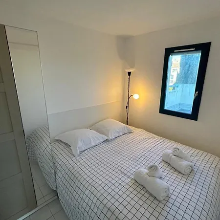 Domaine D'azur - Renovated 1br With Terrace Pool & Garage דירה *