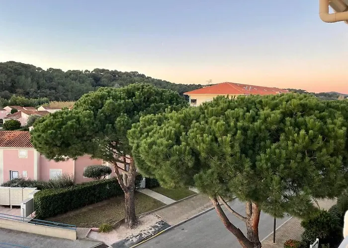 Domaine D'azur - Renovated 1br With Terrace Pool & Garage Appartamento Le Lavandou