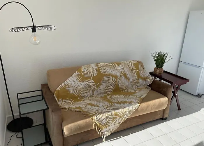 Domaine D'azur - Renovated 1br With Terrace Pool & Garage *